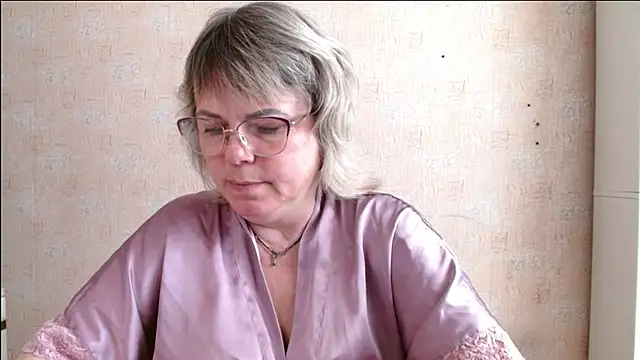 Snapshot of sweetsunset11 chatting on 16, 6, 2026 sweetsunset11 online show from 16, 6, 2026