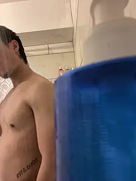 lilywithpuppy online show from 10, 3, 2026