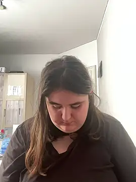 Snapshot of hotiee chatting on 10, 3, 2025 hotiee online show from 10, 3, 2025