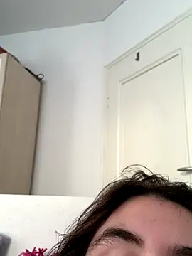 Snapshot of hotiee chatting on 4, 12, 2024 hotiee online show from 4, 12, 2024