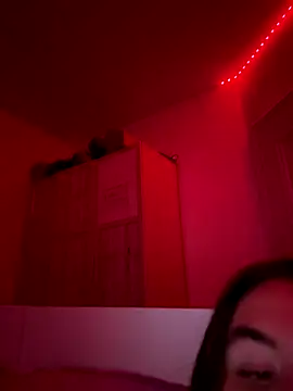 Snapshot of hotiee chatting on 2, 12, 2024 hotiee online show from 2, 12, 2024