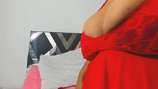 Snapshot of macarenaawills chatting on 9, 10, 2025 macarenaawills online show from 9, 10, 2025