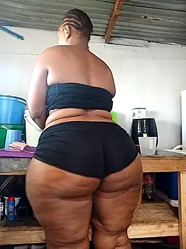 curvyloneah75 online show from 26, 2, 2026