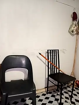 curvyloneah75 online show from 18, 10, 2025