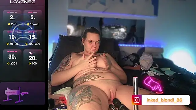 Inked blondi online show from 7, 2, 2025