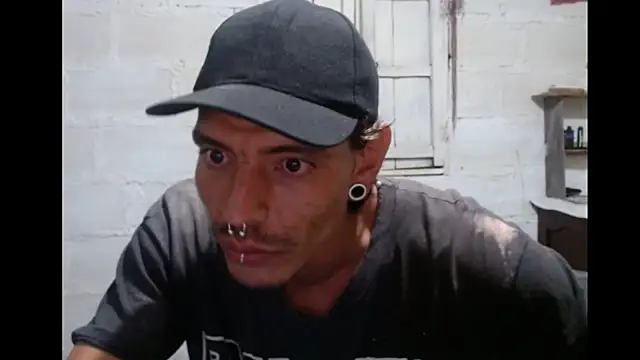 tayler punk noise online show from 17, 2, 2025