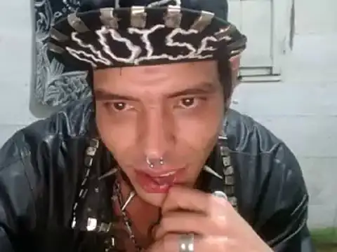 tayler punk noise online show from 5, 1, 2025