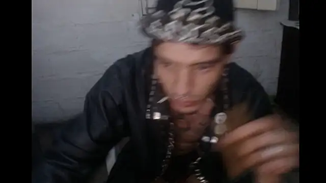 tayler punk noise online show from 2, 2, 2025