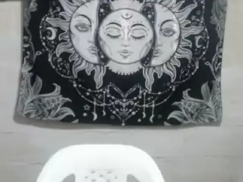 tayler punk noise online show from 4, 1, 2025