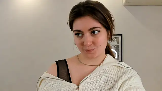 AraHadwin online show from 15, 12, 2024