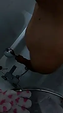 tula chyk online show from 6, 4, 2026