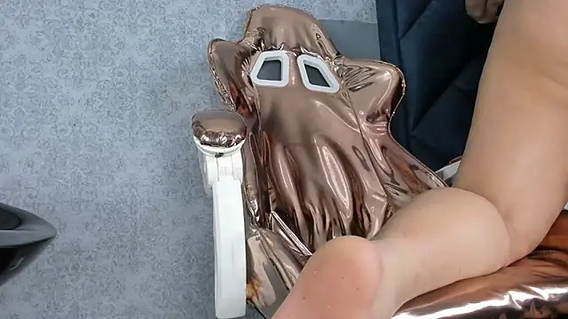 melody hanks online show from 13, 11, 2025