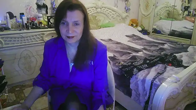 Snapshot of Debra_Phoenix chatting on 9, 7, 2026 Debra Phoenix online show from 9, 7, 2026