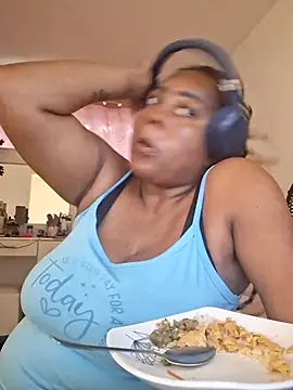 Snapshot of GoddessCarrie chatting on 21, 2, 2026 GoddessCarrie online show from 21, 2, 2026