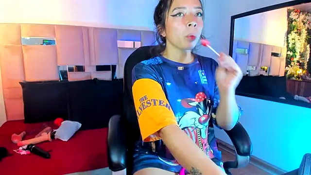 natacha  black  online show from 20, 2, 2025