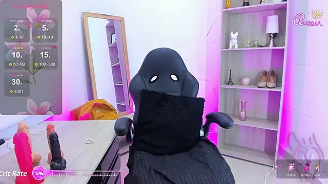 Evangeline johns online show from 7, 4, 2026