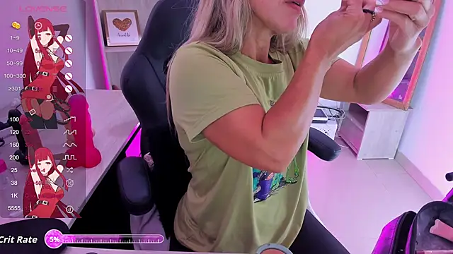 Evangeline johns online show from 11, 10, 2025