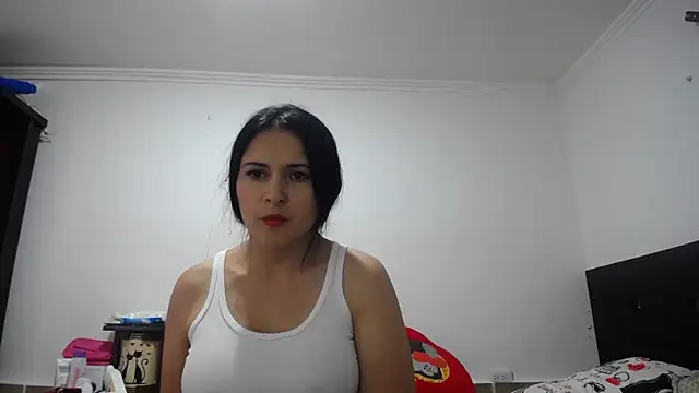 princehermosa44 online show from 11, 5, 2026