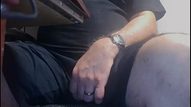 Snapshot of thickdaddy59 chatting on 6, 7, 2026 thickdaddy59 online show from 6, 7, 2026