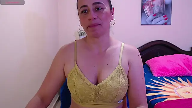 sara florez1 online show from 13, 10, 2025