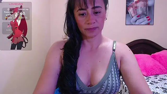 Snapshot of sara_florez1 chatting on 7, 2, 2026 sara florez1 online show from 7, 2, 2026