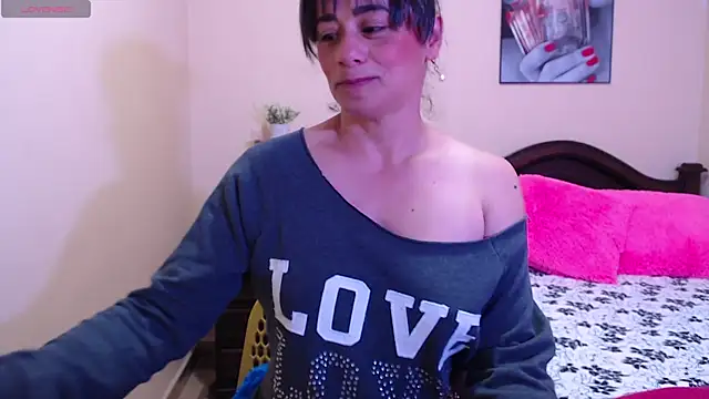 sara florez1 online show from 30, 11, 2025