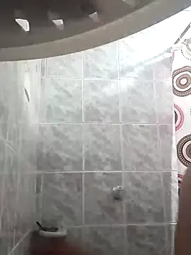 Naomy veracruz  online show from 18, 2, 2026