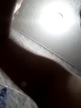 Naomy veracruz  online show from 15, 4, 2026