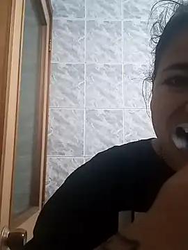 Naomy veracruz  online show from 27, 2, 2026