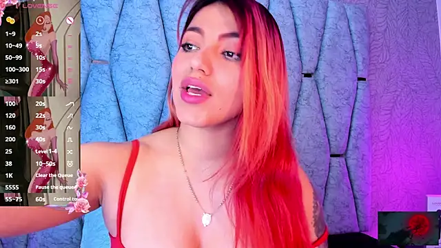 Snapshot of Naomy_veracruz_ chatting on 12, 10, 2025 Naomy veracruz online show from 12, 10, 2025