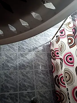 Naomy veracruz  online show from 7, 1, 2026