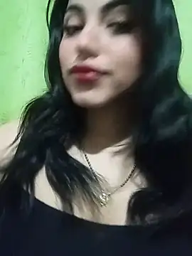 Snapshot of Naomy_veracruz_ chatting on 19, 11, 2025 Naomy veracruz online show from 19, 11, 2025