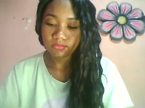 Snapshot of Fariana01 chatting on 22, 1, 2025 Fariana01 online show from 22, 1, 2025