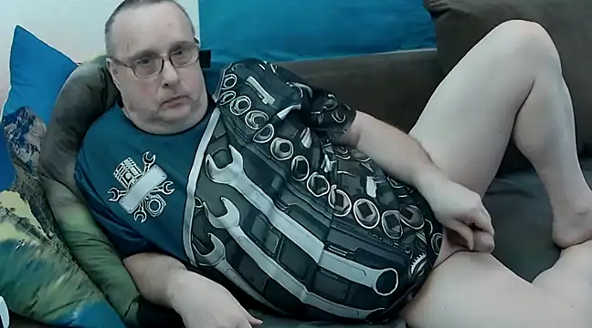 Manfred1012 online show from 8, 2, 2025