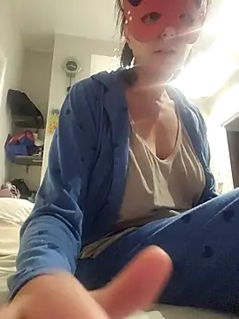 Vagabondainnamorata online show from 19, 10, 2025