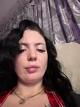 BellaaNoir online show from 2, 12, 2025