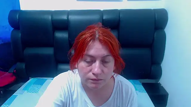 XxMiaSexxyHotxX online show from 2, 10, 2025