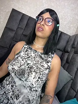 LollaByer online show from 13, 3, 2025