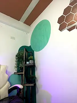 LollaByer online show from 20, 11, 2025