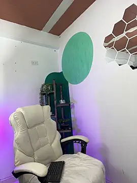 LollaByer online show from 2, 10, 2025