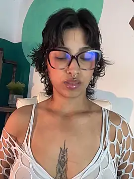 LollaByer online show from 22, 2, 2026