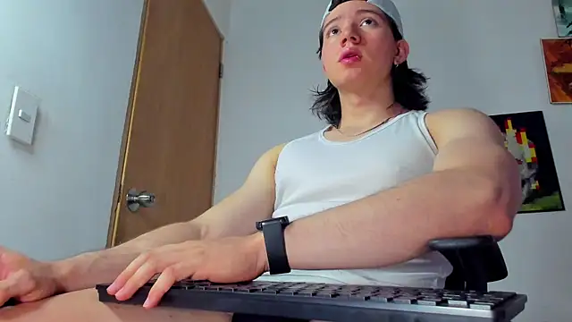 AngelBennet  online show from 9, 9, 2025