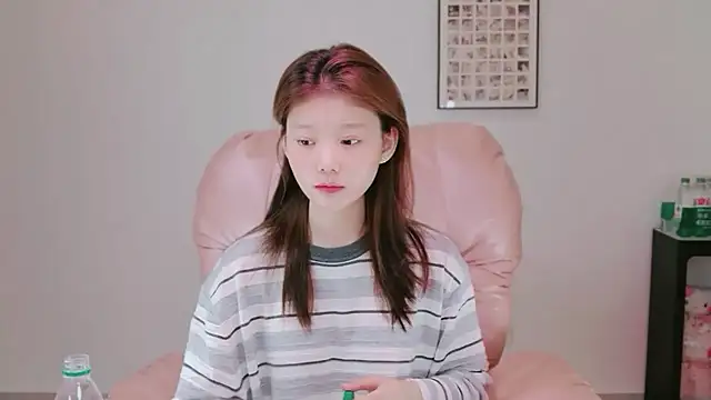 yangyang-1115 online show from 7, 7, 2026