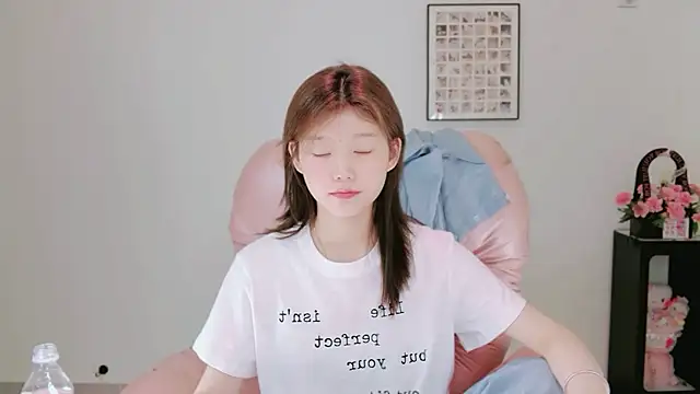 yangyang-1115 online show from 17, 5, 2026