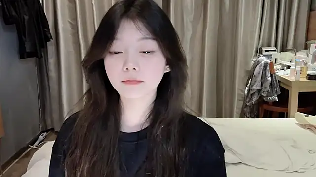 yangyang-1115 online show from 7, 3, 2025