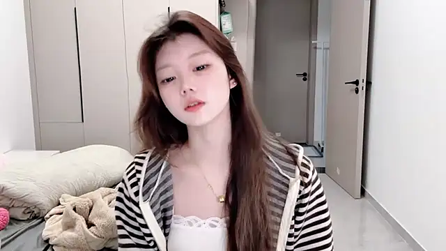 yangyang-1115 online show from 9, 10, 2025