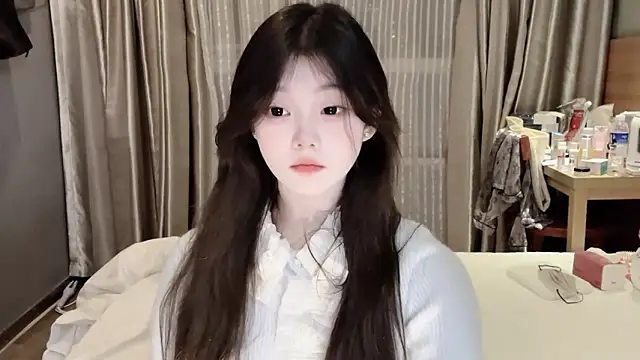 yangyang-1115 online show from 11, 3, 2025