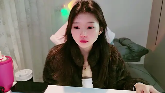 yangyang-1115 online show from 1, 12, 2025