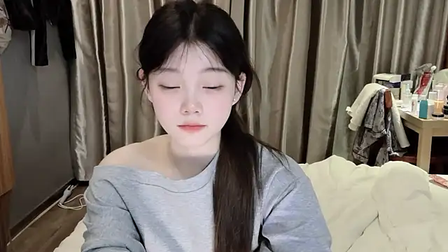 yangyang-1115 online show from 10, 3, 2025