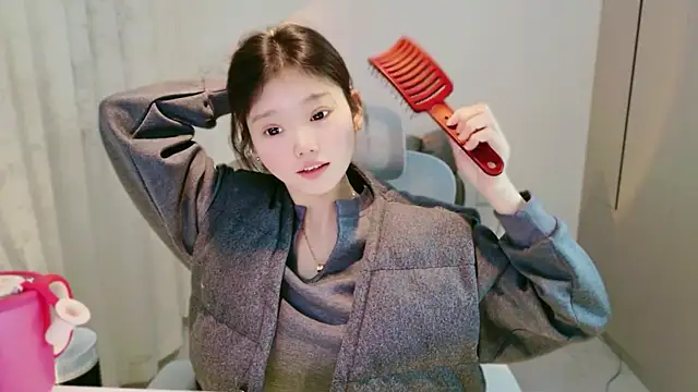 yangyang-1115 online show from 2, 12, 2025